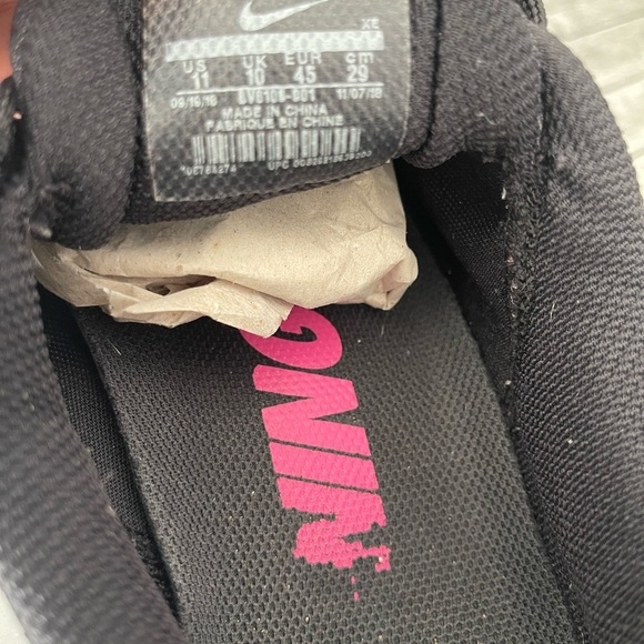 Size 11 - Nike Air Zoom Pegasus 35 Black Fuchsia - Picture 6 of 7